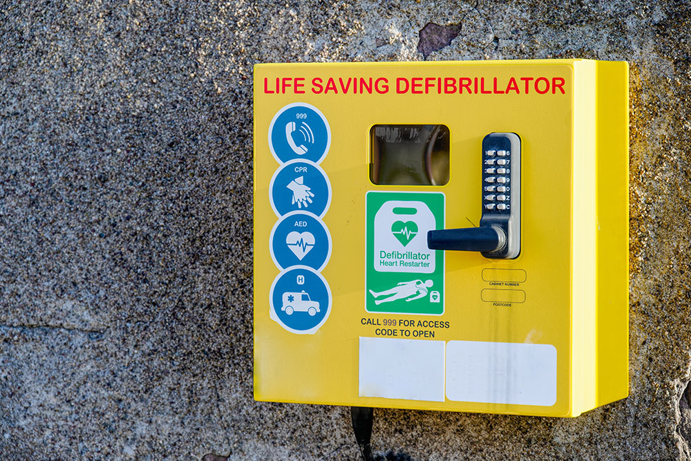 defibrillator signs