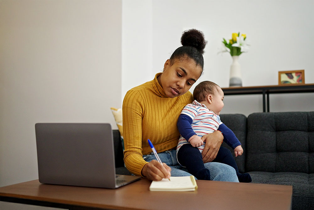 employment benefits for working mums