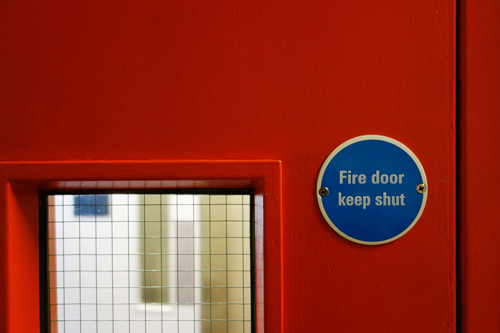 fire door sign