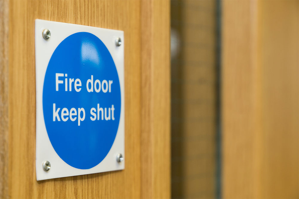 good fire safety housekeeping practices in the workplace