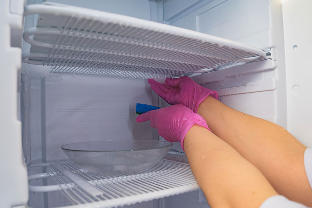 Steps to Defrost a Freezer