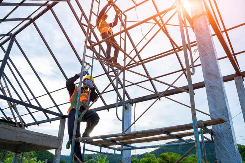 Working at height regulations 2005 a complete guide